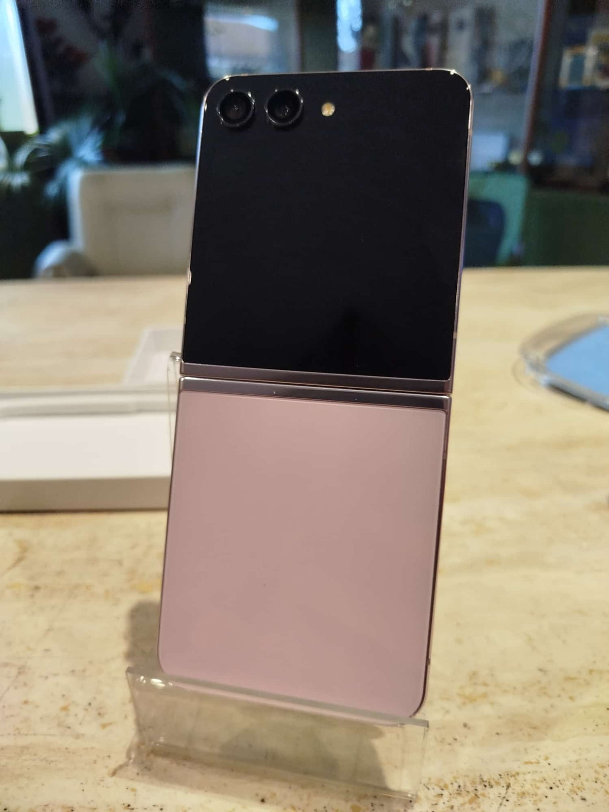 Samsung Galaxy Z Flip 5 - PREMIUM